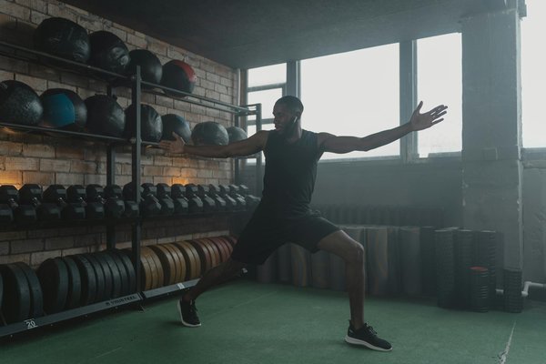 Wie kann Yoga die FlexibilitÃ¤t verbessern?